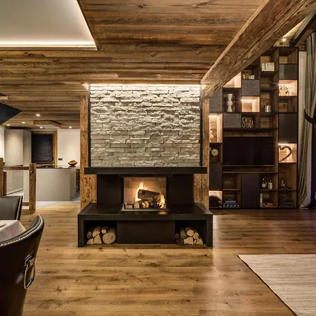 Alpenglow Haven Distinctive Luxury Chalet In Chalet *